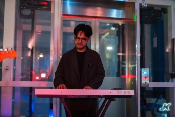 060